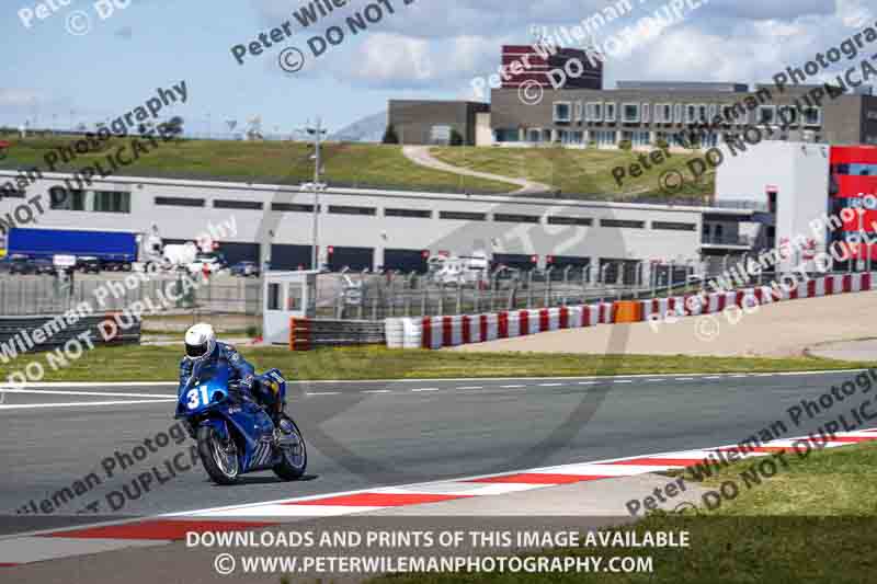 cadwell no limits trackday;cadwell park;cadwell park photographs;cadwell trackday photographs;enduro digital images;event digital images;eventdigitalimages;navarra;no limits trackdays;peter wileman photography;racing digital images;trackday digital images;trackday photos